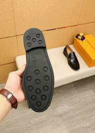 Picture of Louis Vuitton Shoes _SKU22521233SZ38-4413820